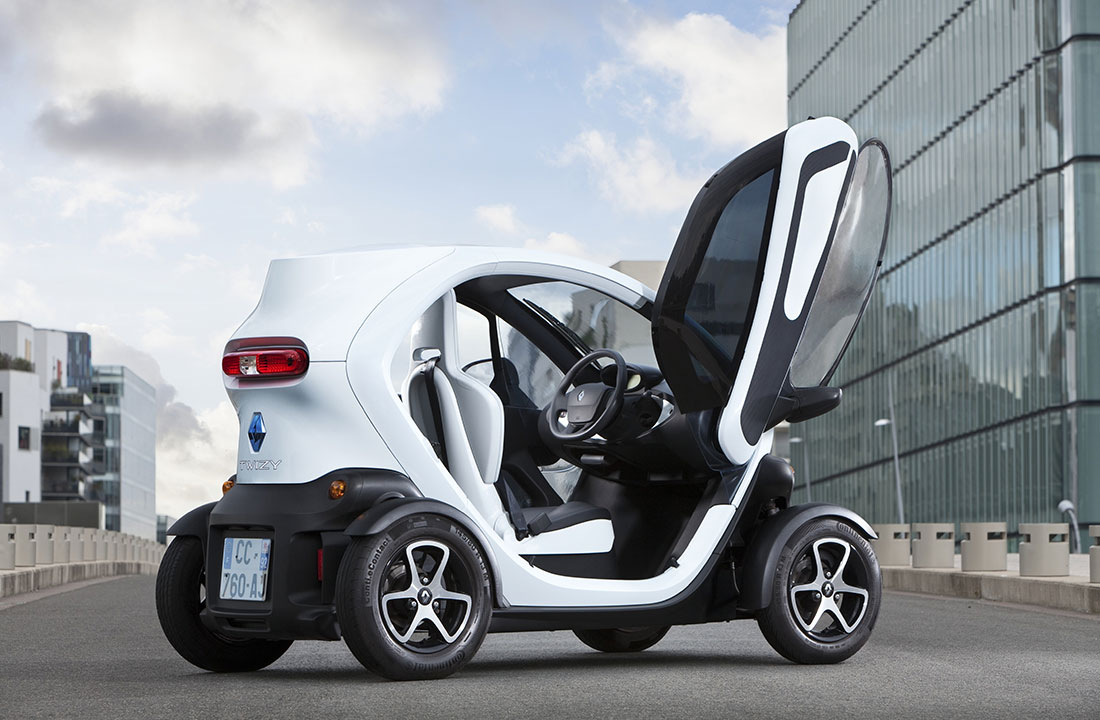 Маленький рено twizy